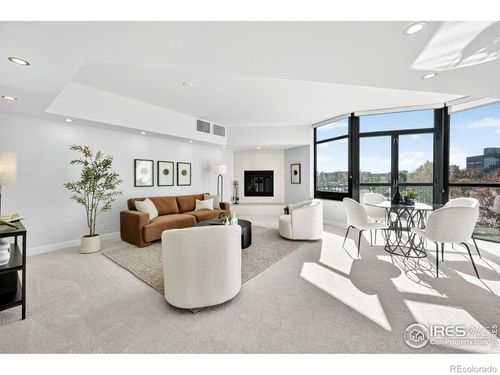 apt-2h-1350 Lawrence St, Denver, CO, 80204-2062 | Card Image