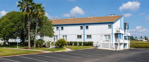 99-14300 Padre Island Dr, Corpus Christi, TX, 78418-5942 | Card Image