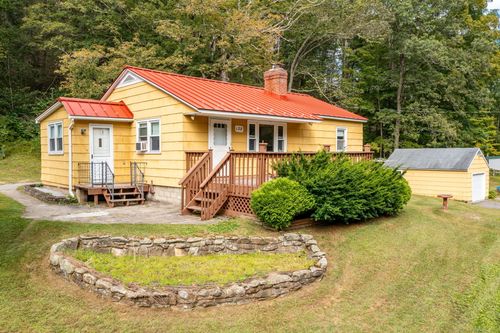 128 Danbury Quarter Rd, Winsted, CT, 06098-2418 | Card Image