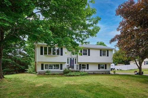 10 Robin Rd, Easthampton, MA, 01027 | Card Image