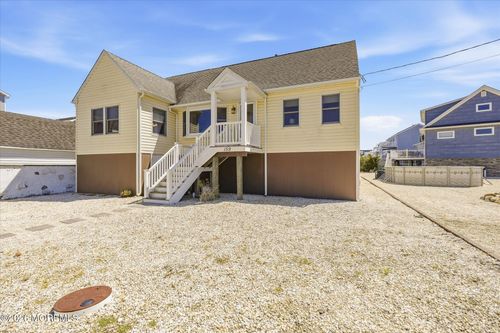 159 Morris Blvd, MANAHAWKIN, NJ, 08050-4207 | Card Image