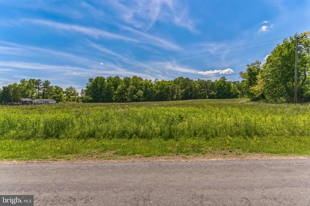 Land in PRINCE FREDERICK 5