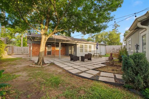 3019 Stally St, Houston, TX, 77092-7910 | Card Image