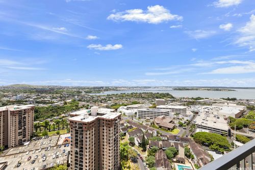 29g-98-410 Koauka Loop, Aiea, HI, 96701-4529 | Card Image