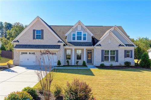 840 Champagne Ln, Hoschton, GA, 30548-3755 | Card Image