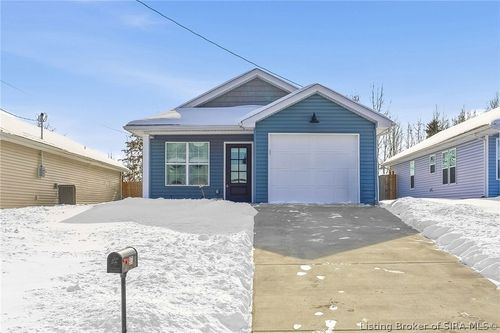 973 Wooded Trl, Scottsburg, IN, 47170-7799 | Card Image