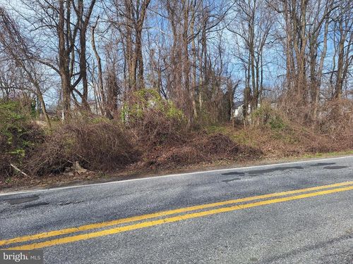 1005 Rollins Ave, CAPITOL HEIGHTS, MD, 20743 | Card Image