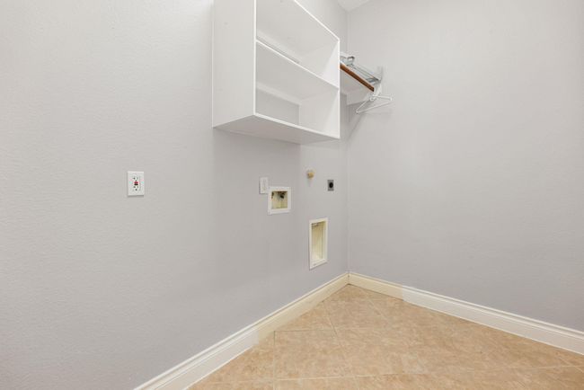 2314 Laurel Loch Ln, House other with 4 bedrooms, 2 bathrooms and 2 parking in Pearland TX | Image 26