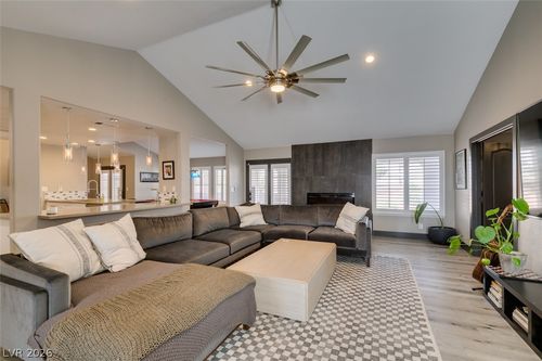 1909 Blackpool Cir, Las Vegas, NV, 89128-7387 | Card Image