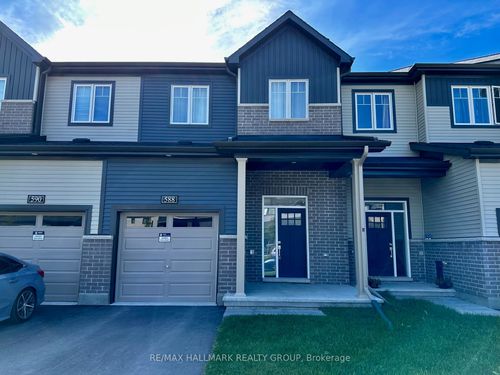 588 Lilith St, Nepean, ON, K2J6Z5 | Card Image