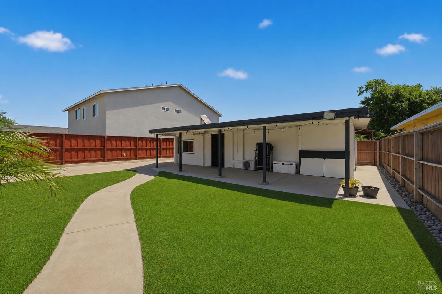 Residential in Bay Point 4