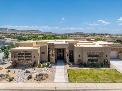5102 N Evening Star Dr, St. George, UT, 84770-7365 | Card Image