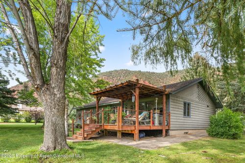 283 Meadow Ln, Glenwood Springs, CO, 81601-9223 | Card Image