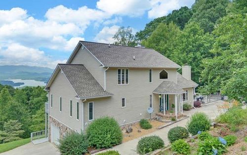 880 Locust Trl, Hiawassee, GA, 30546-1539 | Card Image