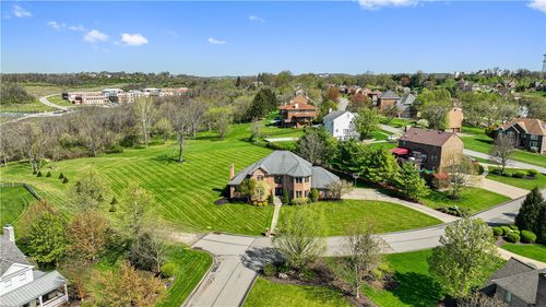 2004 Quincy Dr, Jefferson Hills, PA, 15025-3170 | Card Image