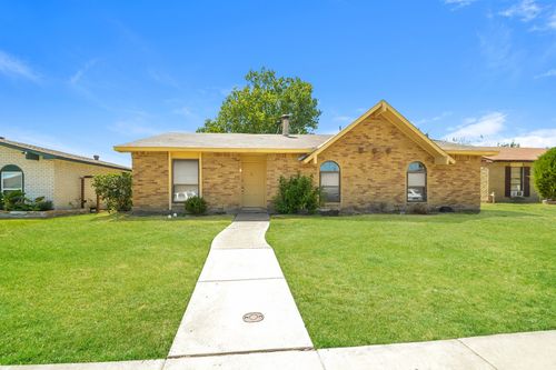 5702 Magnolia Ln, Rowlett, TX, 75089-3153 | Card Image