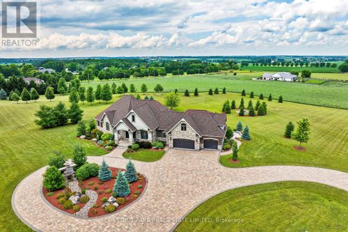 46 Anita Dr, Saint Clements, ON, N0B2M0 | Card Image