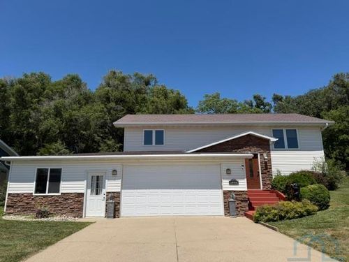 1546 Brandon Dr., Vermillion, SD, 57069 | Card Image
