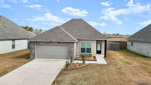 11864 Wildebeest Ridge Dr, Denham Springs, LA, 70726 | Card Image