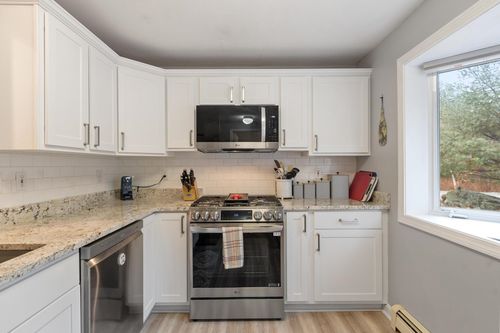 29-35 Collins Landing Rd, Weare, NH, 03281-4021 | Card Image