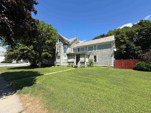 58 Crescent St, Rutland, VT, 05701-3161 | Card Image