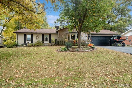 111 W Mar Elm St, Scott City, MO, 63780-2448 | Card Image