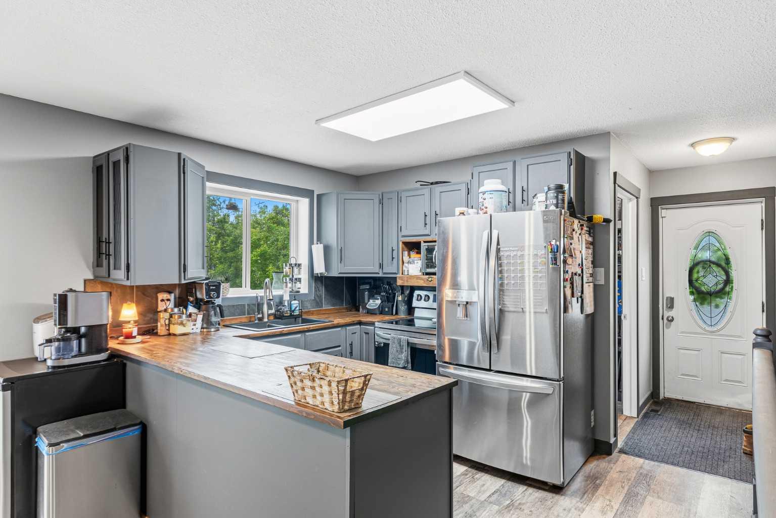 Residential in Paradise Hill 3
