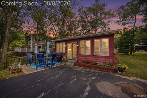 4599 Port Austin Rd, Caseville, MI, 48725-9792 | Card Image