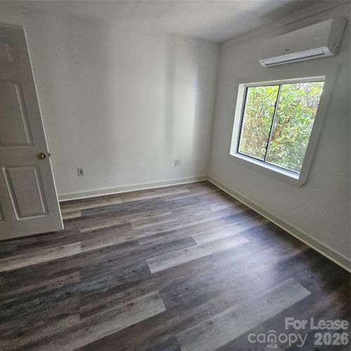 805 S Confederate Ave, Rock Hill, SC, 29730-5709 | Card Image