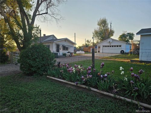 24797 Pleasant Hill Ave, Galeton, CO, 80622-5017 | Card Image