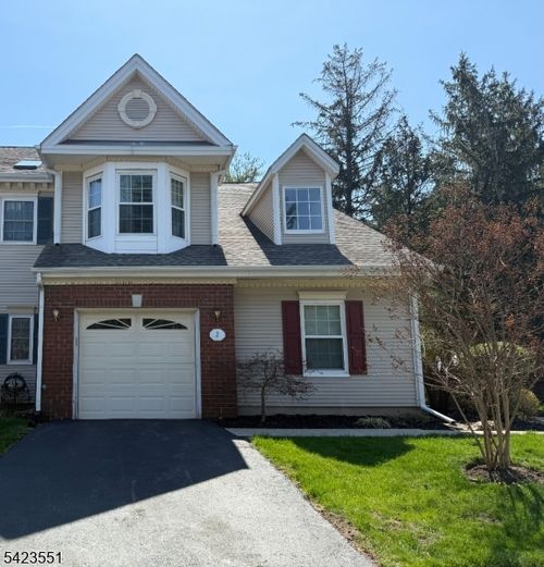 2 Sapphire Ln, Franklin Park, NJ, 08823-1630 | Card Image