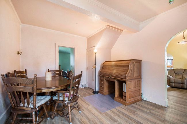 202 Maple St, House other with 3 bedrooms, 1 bathrooms and null parking in Three Oaks MI | Image 5