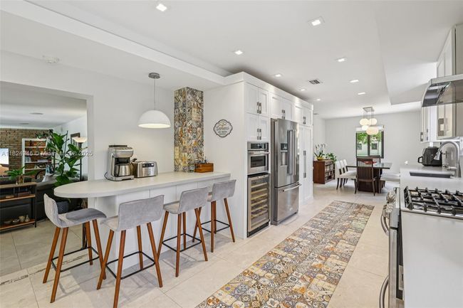 441 Sw 27 Th Rd, House other with 4 bedrooms, 4 bathrooms and null parking in Miami FL | Image 13