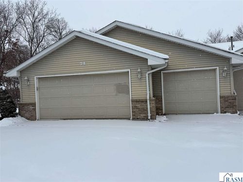 74 Cree Point Dr, Mankato, MN, 56001-4855 | Card Image