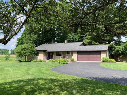 124 Pine Village Dr, Granville, OH, 43023-9248 | Card Image