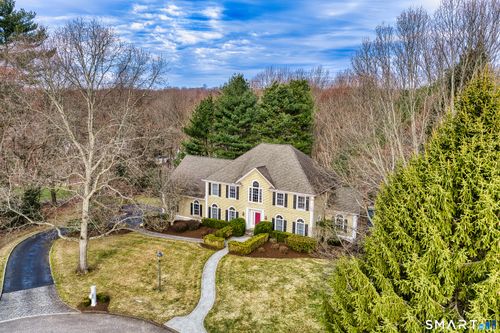 111 Stones Throw, Trumbull, CT, 06611-4063 | Card Image