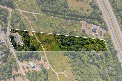 6593 Country Rd, Fanny Bay, BC, V0W1W0 | Card Image