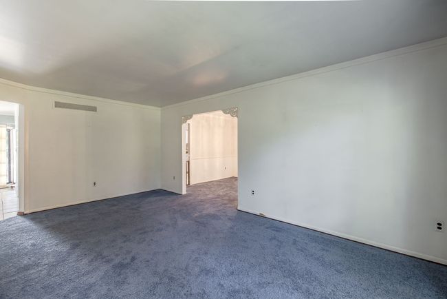 18458 Middlesex Ave, House other with 3 bedrooms, 2 bathrooms and null parking in Lathrup Village MI | Image 7