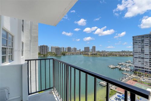 1114-2780 Ne 183rd St, Aventura, FL, 33160-2112 | Card Image