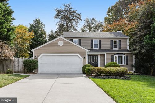 9515 Debra Spradlin Ct, Burke, VA, 22015-4183 | Card Image