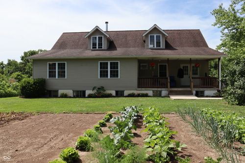 5135 N Marshall Rd, Marshall, IN, 47859-8807 | Card Image