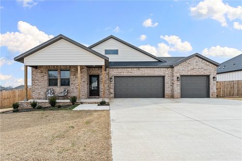 2223 Riggins Ave, Pea Ridge, AR, 72751-2046 | Card Image