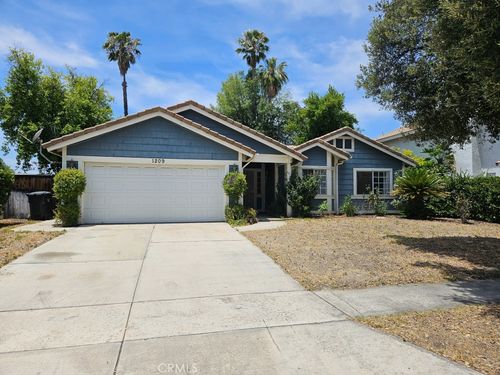 1209 Anthony, Redlands, CA, 92374 | Card Image