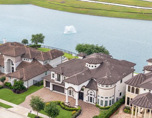 38 Enclave Manor Dr, Sugar Land, TX, 77479-1686 | Card Image