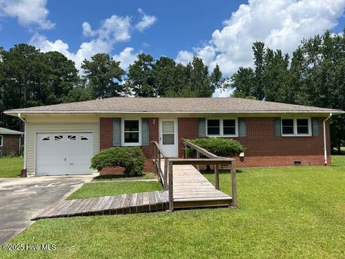 1201 Cherry Tree Dr, New Bern, NC, 28562-2405 | Card Image