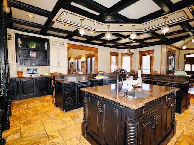900 Tanager Dr, House other with 10 bedrooms, 11 bathrooms and 3 parking in Bluefield VA | Image 12