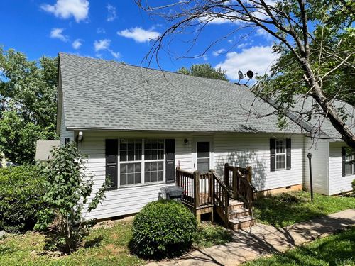 aandampb-718 Baltimore Avenue, Bedford, VA, 24523 | Card Image