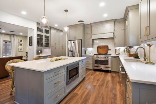 12030 Chester Dr, Baton Rouge, LA, 70810-4611 | Card Image