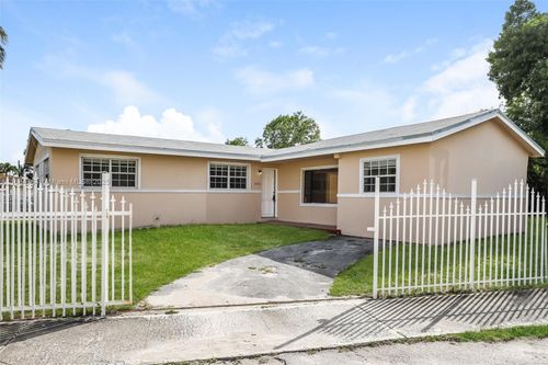 1031 Nw 178th Ter, Miami Gardens, FL, 33169-4168 | Card Image
