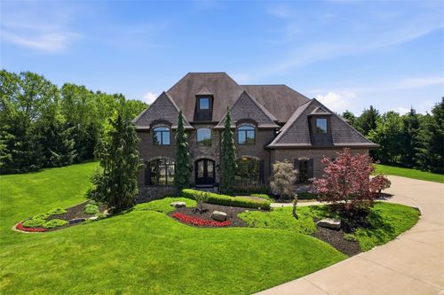 311 Cambridge Dr, Mars, PA, 16046-3137 | Card Image